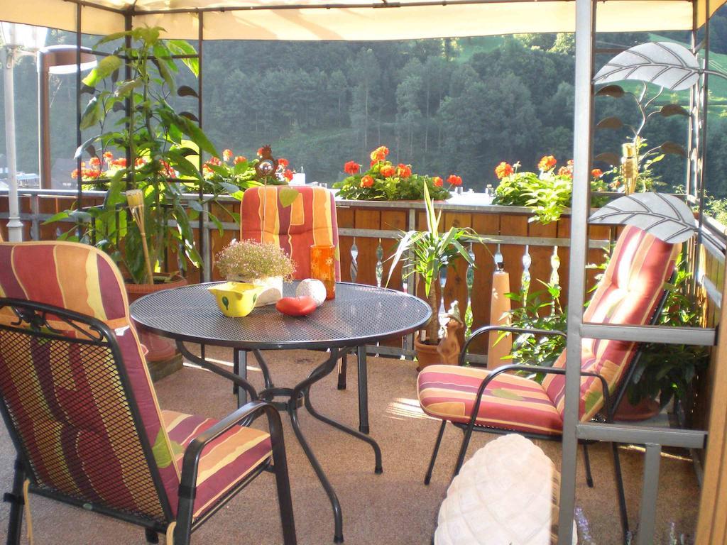 Gaestehaus Und Ferienwohnung Baechle Bad Peterstal-Griesbach Buitenkant foto