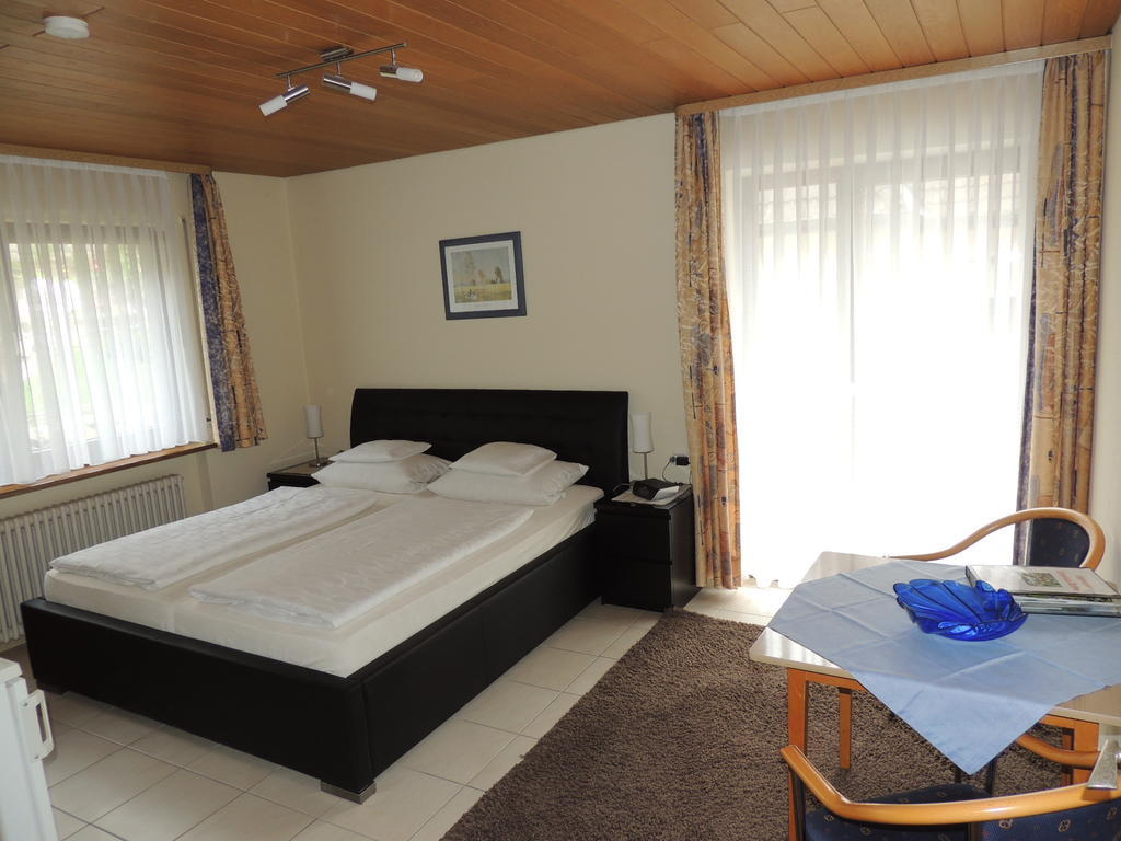 Gaestehaus Und Ferienwohnung Baechle Bad Peterstal-Griesbach Kamer foto
